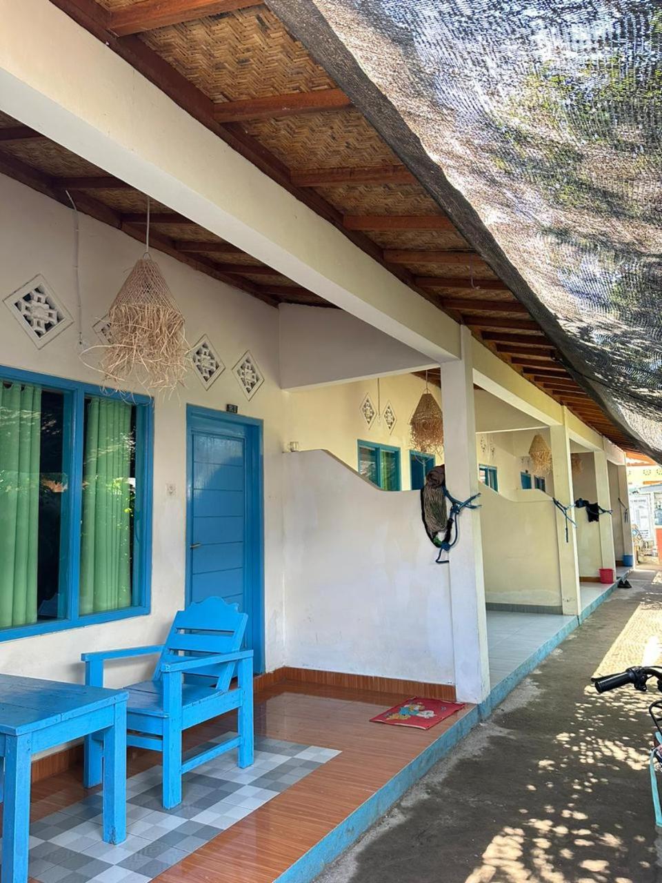 Melbao Gili Air